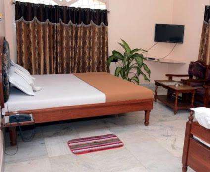 Hotel Geethanjali Residency Бадрачалам Екстериор снимка