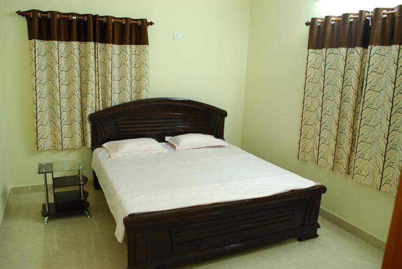 Hotel Geethanjali Residency Бадрачалам Екстериор снимка